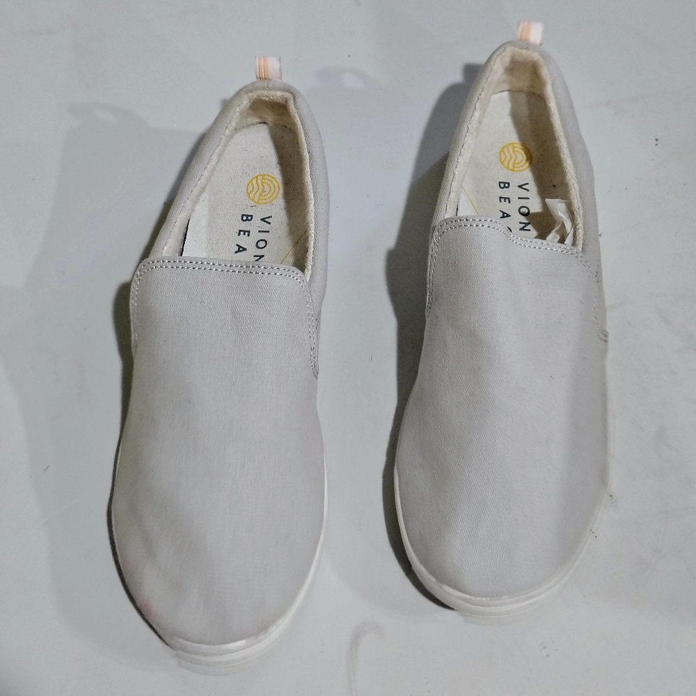 Vionic Gray Slip-On Shoes Size 9.5